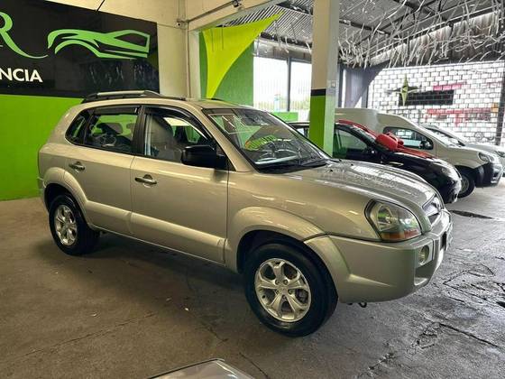 HYUNDAI TUCSON 2.0 MPFI GL 16V 142CV 2WD GASOLINA 4P MANUAL